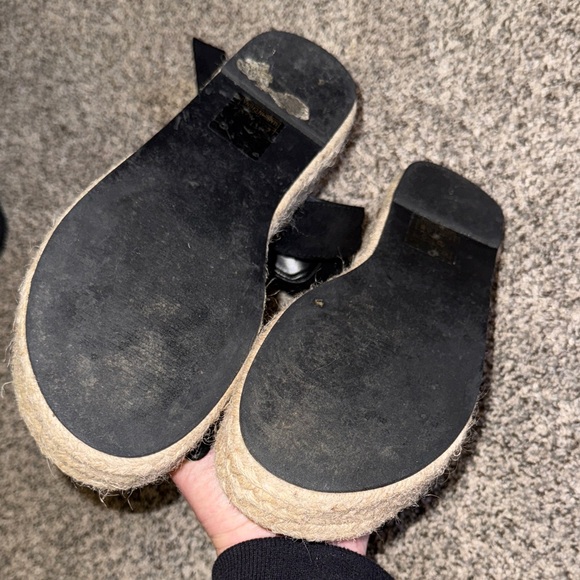 EUC Fashion Nova WOMENS 8.5 Black Espadrille Sandals shoes cute - Picture 4 of 6